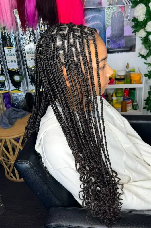 Kids Knotless box braids — salon work by Mariama